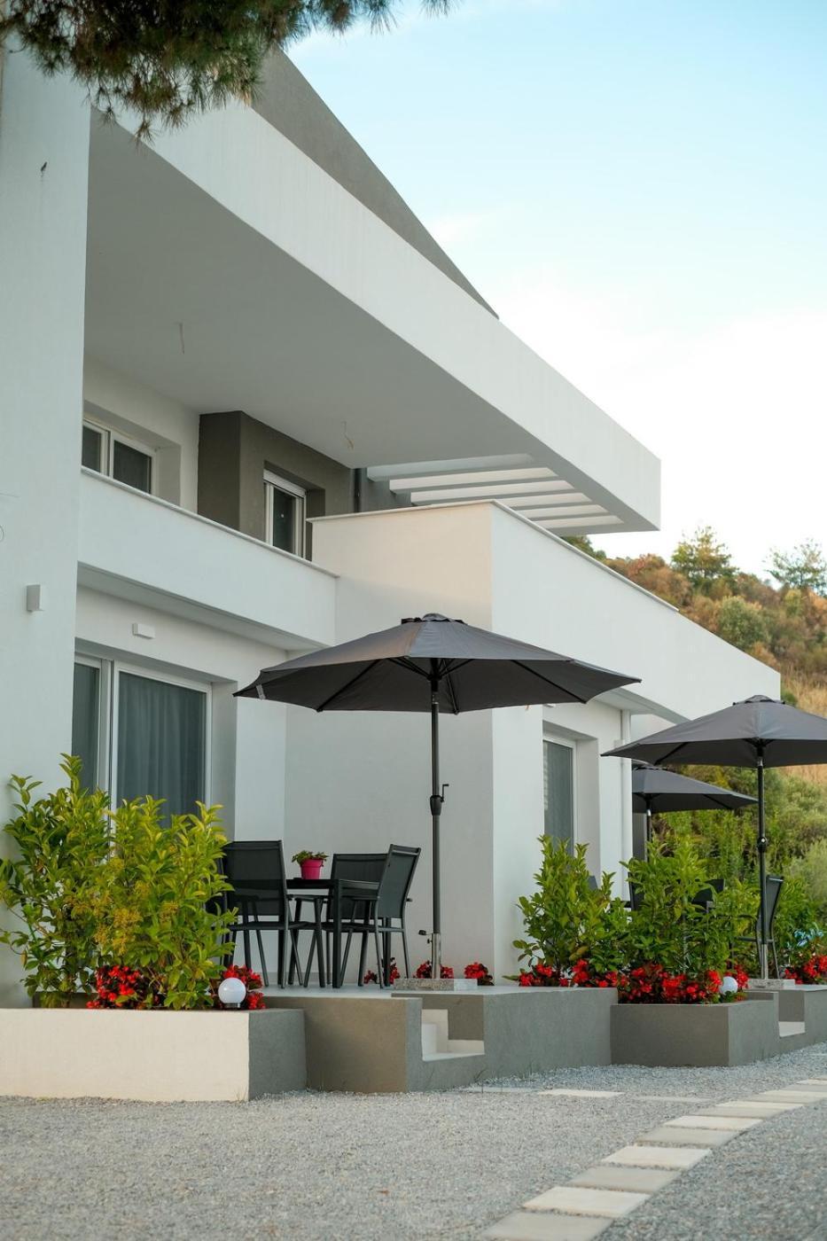 Aquarama Suites Nea Iraklitsa المظهر الخارجي الصورة